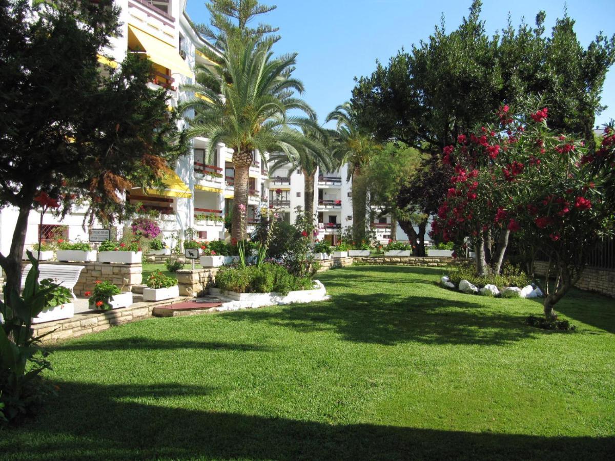 Corcega Salou Beach Apartaments Buitenkant foto