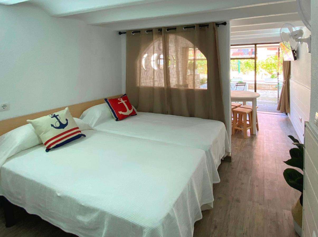 Corcega Salou Beach Apartaments Buitenkant foto