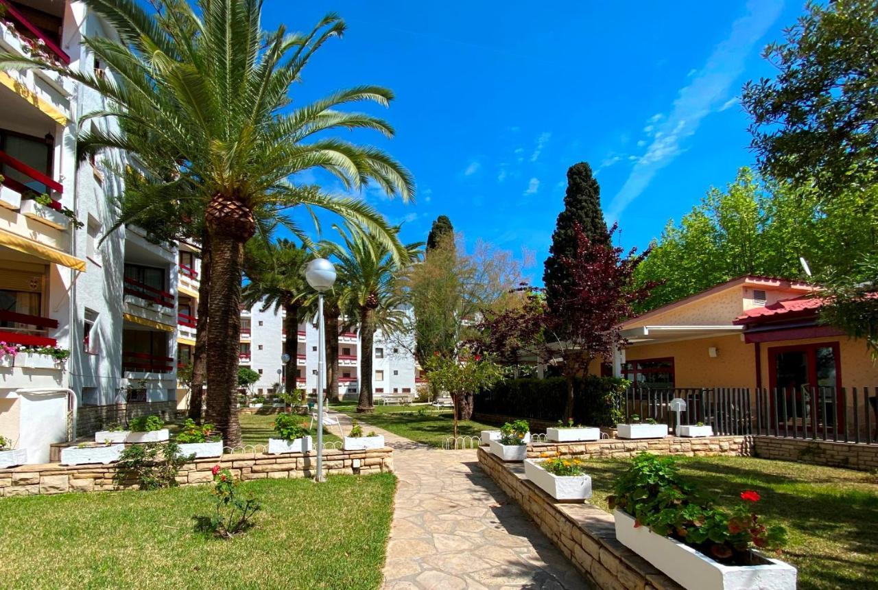 Corcega Salou Beach Apartaments Buitenkant foto